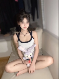 #外貌好看 笑容甜美 身材好 很有女人味！